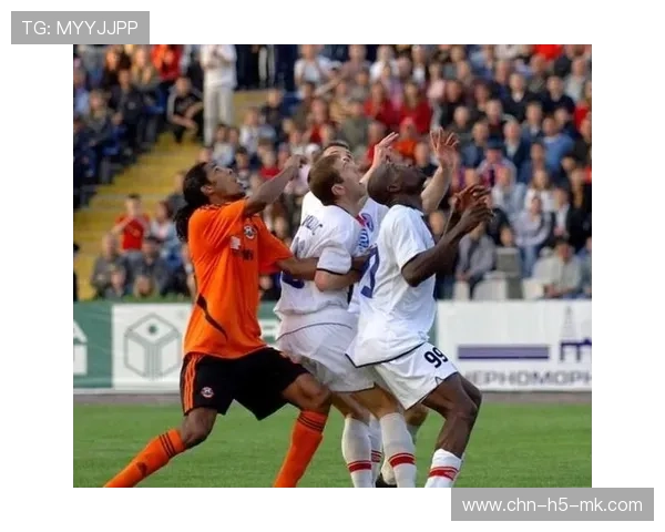 球场上那些令人难忘的笑点和精彩瞬间！，球场搞笑瞬间