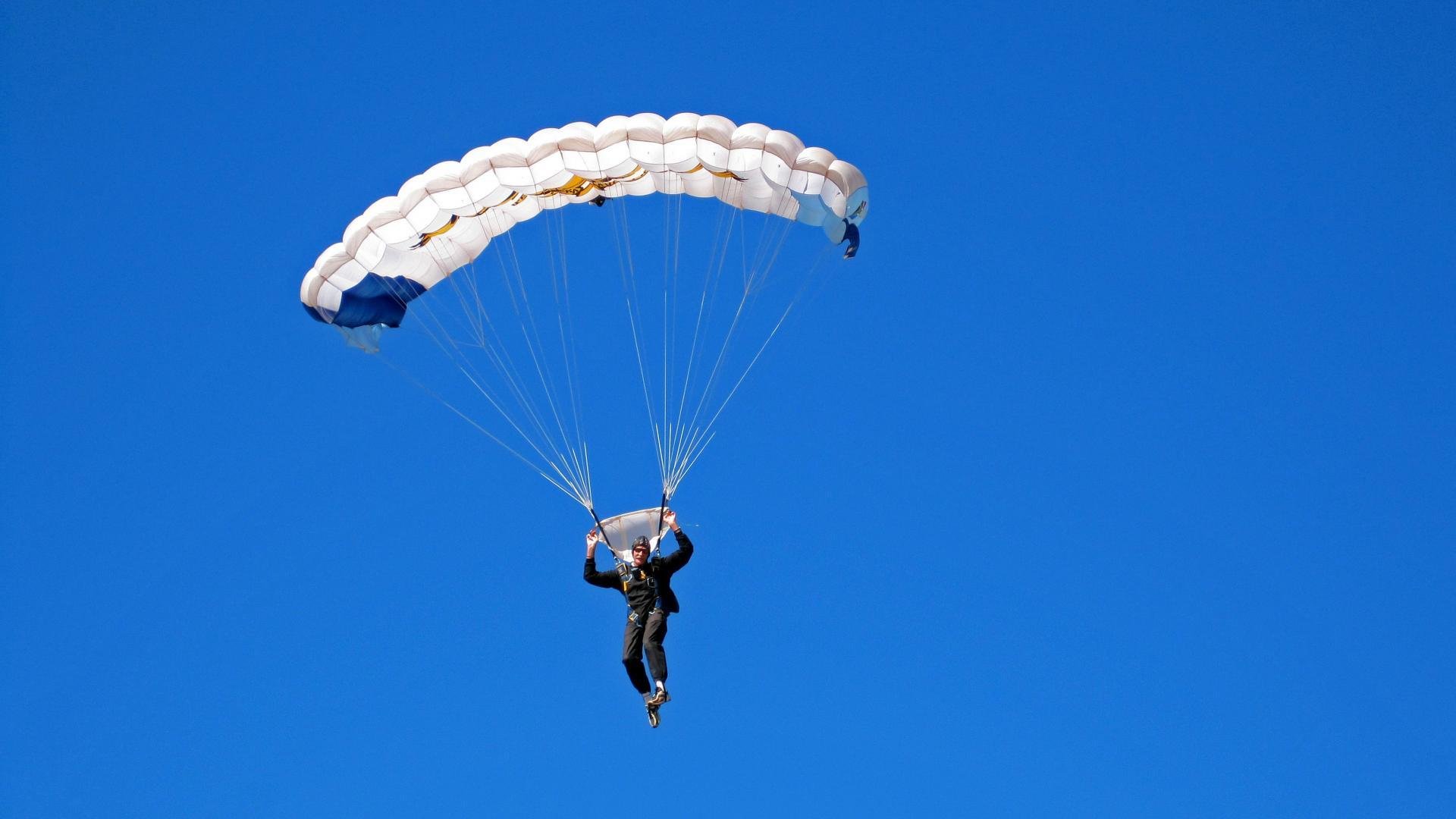 国家队安排战术演练日集中打磨多种比赛方案